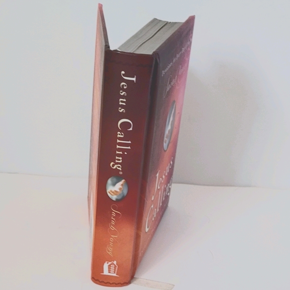 Jesus calling book - Picture 4 of 4